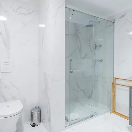 Old Town 1br Duplex By Lovelystay 아파트 *