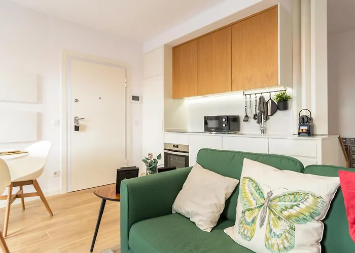 Appartamento Old Town 1br Duplex By Lovelystay