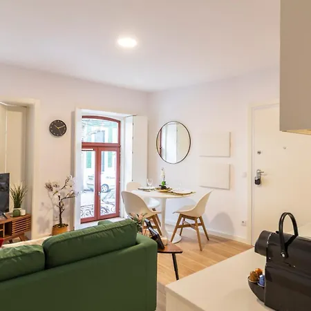 Lägenhet Old Town 1br Duplex By Lovelystay